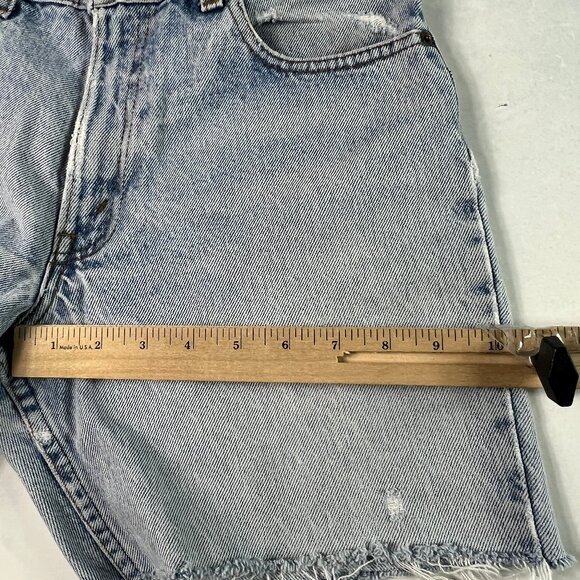 VTG 80s Levi's Jean Shorts Men's 29* Light Blue Faded Cut Off Frayed Denim Jorts - Picture 14 of 16